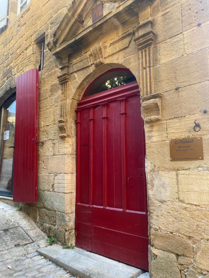 Gîte le médiéval Sarlat Exterior foto